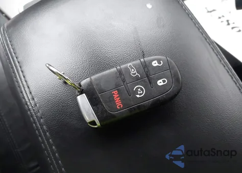 2020 Jeep Grand Cherokee Limited 4X4 from USA, damaged, VIN 1C4RJFBG2LC425952